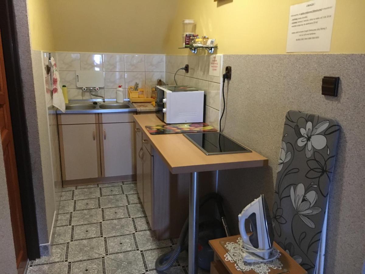 Pokoje Goscinne Jolka أوسترونيه مورسكية المظهر الخارجي الصورة